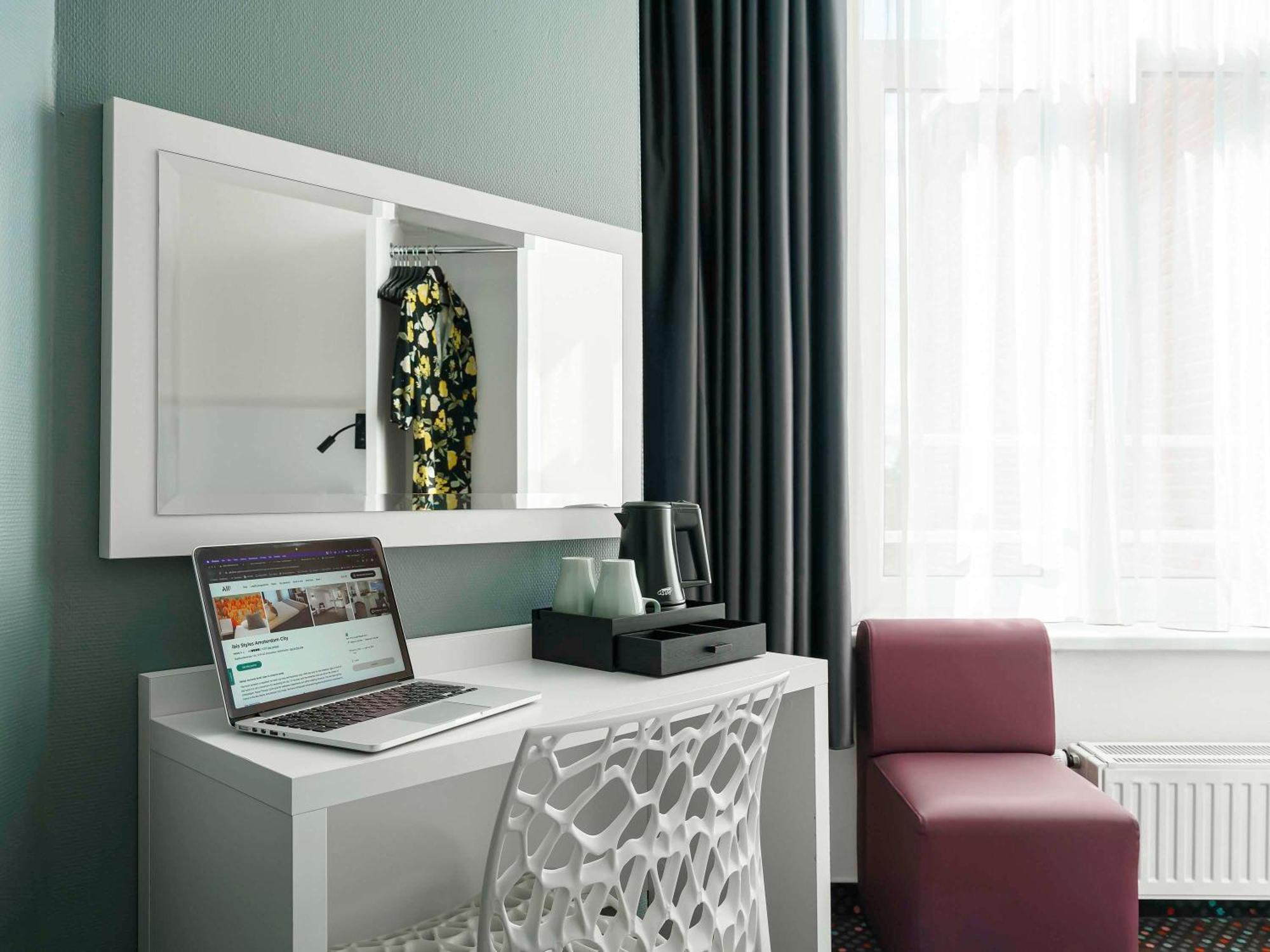Ibis Styles Amsterdam City Exteriér fotografie